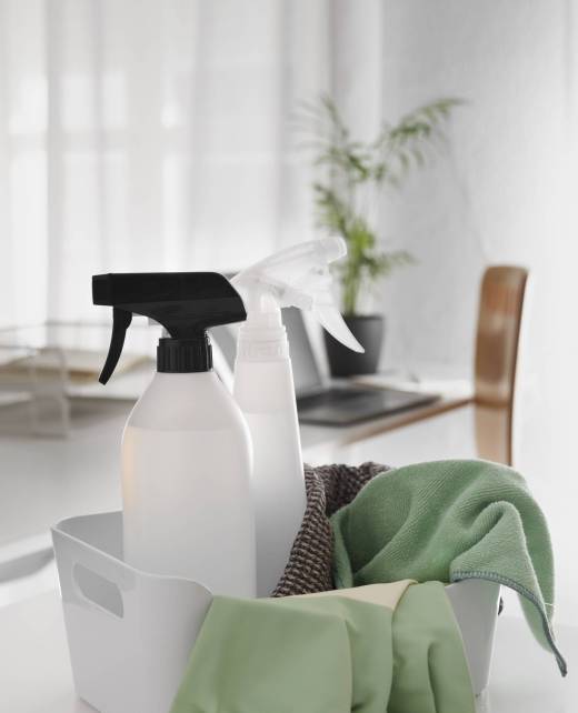 still-life-office-cleaning-process